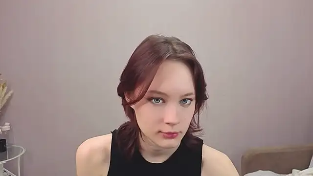 Annie Way online show from 11-26-25, 01:22