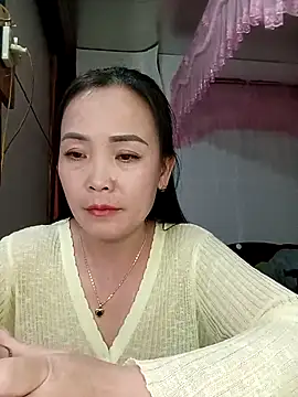 Feeling-hot online show from 02-20-26, 01:02