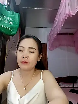 Feeling-hot online show from 03-15-26, 04:52