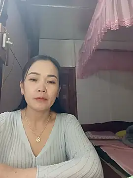 Feeling-hot online show from 02-22-26, 01:52