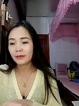 Feeling-hot online show from 03-04-26, 01:52