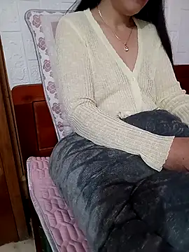 Feeling-hot online show from 03-20-26, 10:00