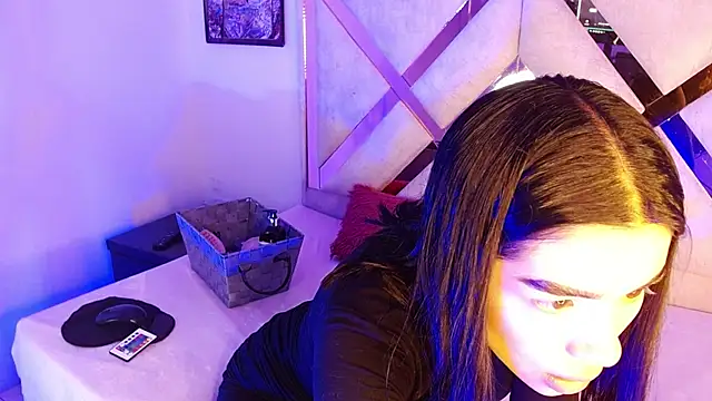 tael novacs online show from 12-16-25, 04:17