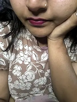 Snapshot of drakezone chatting on 02-21-26, 10:12 drakezone online show from 02-21-26, 10:12