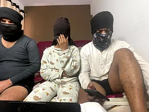 avnikaur online show from 11-27-25, 07:09