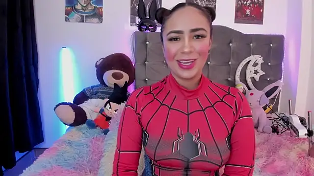 Snapshot of lunabritton1 chatting on 12-18-25, 04:17 lunabritton1 online show from 12-18-25, 04:17