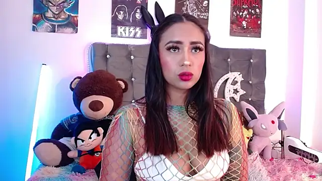 Snapshot of lunabritton1 chatting on 02-25-26, 03:29 lunabritton1 online show from 02-25-26, 03:29