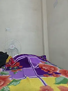 Iamyourdarling online show from 04-30-26, 05:36
