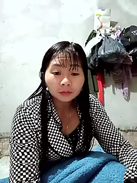 vangkt-cute online show from 12-20-25, 10:51