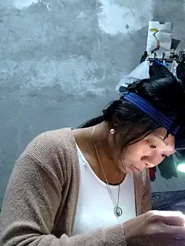 vangkt-cute online show from 11-18-25, 02:49