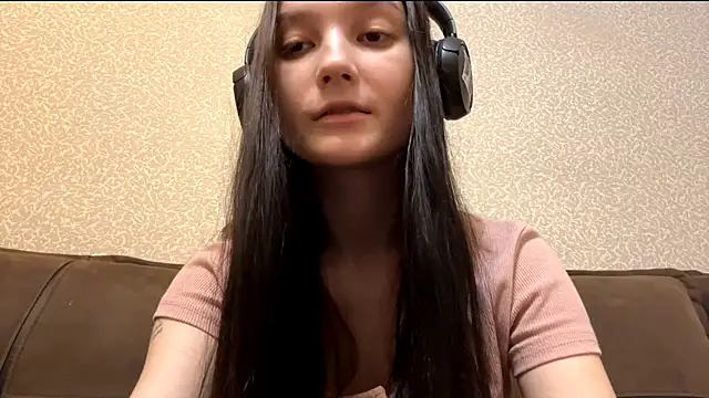 AurorAurora online show from 12-01-25, 09:32