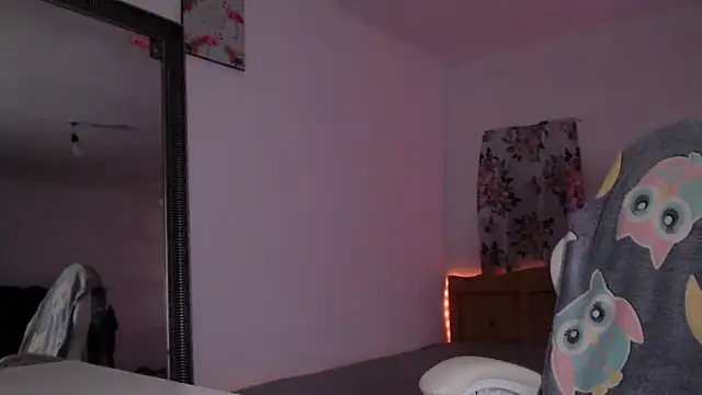 MissyDior8 online show from 03-18-26, 07:55