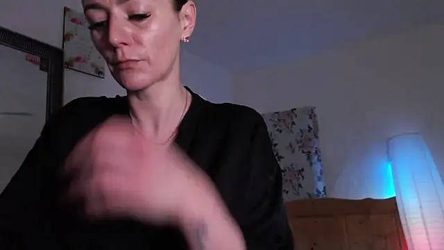 MissyDior8 online show from 04-03-26, 10:11