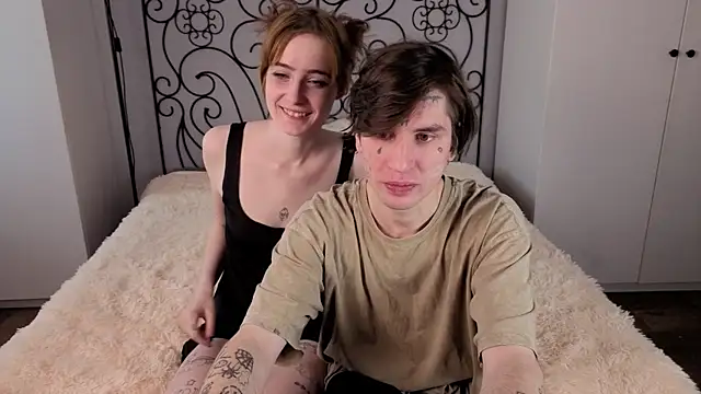 Danny loves Mary online show from 11-22-25, 07:07