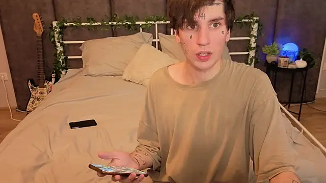 Danny loves Mary online show from 07-01-26, 02:01