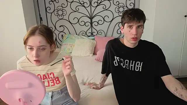 Danny loves Mary online show from 04-01-26, 02:02