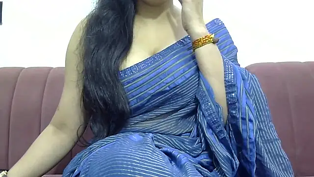 Snapshot of Zoya-sexy chatting on 10-06-25, 06:52 Zoya-sexy online show from 10-06-25, 06:52