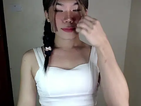 Snapshot of dazzlingcarol chatting on 02-07-26, 11:07 dazzlingcarol online show from 02-07-26, 11:07