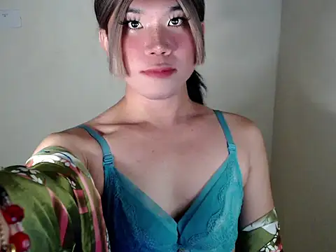 Snapshot of dazzlingcarol chatting on 03-17-26, 12:41 dazzlingcarol online show from 03-17-26, 12:41