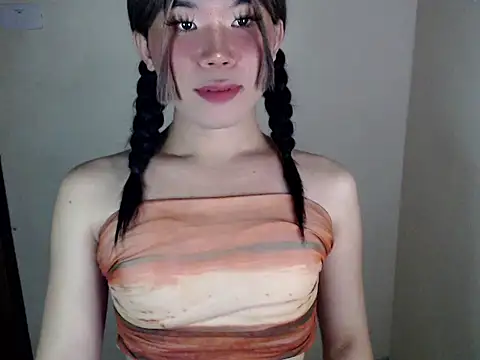 Snapshot of dazzlingcarol chatting on 02-08-26, 10:24 dazzlingcarol online show from 02-08-26, 10:24