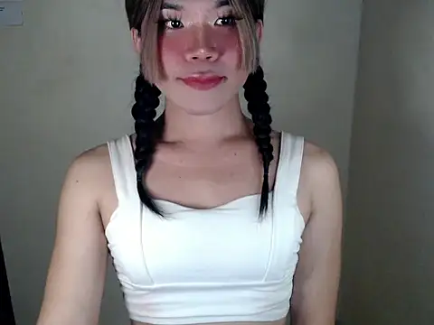 Snapshot of dazzlingcarol chatting on 02-28-26, 10:04 dazzlingcarol online show from 02-28-26, 10:04