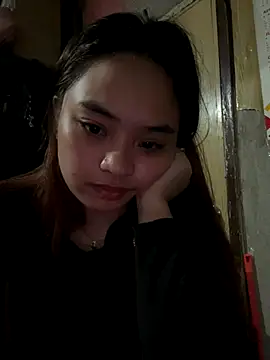 pinayyours18 online show from 11-19-25, 01:27