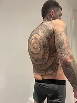 magicmichaell online show from 11-17-25, 03:05