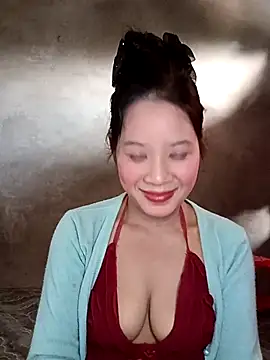 -Huong-99 online show from 11-28-25, 01:50