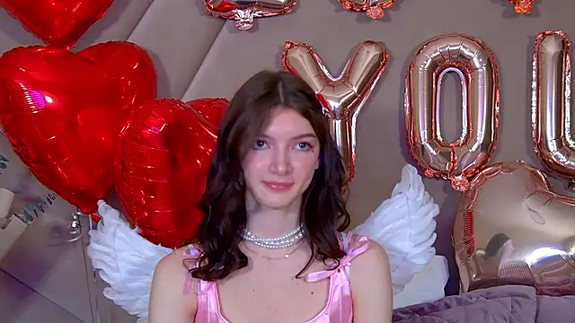 Snapshot of SophiaProve chatting on 02-13-26, 05:02 SophiaProve online show from 02-13-26, 05:02