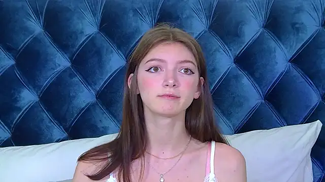 Snapshot of SophiaProve chatting on 02-05-26, 04:03 SophiaProve online show from 02-05-26, 04:03