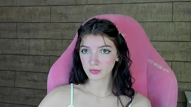 Snapshot of SophiaProve chatting on 02-09-26, 05:00 SophiaProve online show from 02-09-26, 05:00