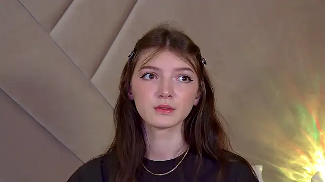 Snapshot of SophiaProve chatting on 05-15-26, 04:27 SophiaProve online show from 05-15-26, 04:27