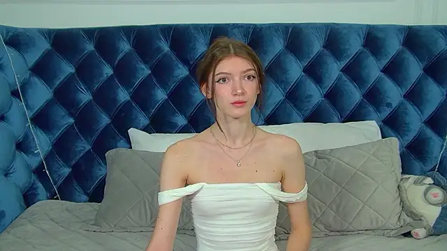 Snapshot of SophiaProve chatting on 01-16-26, 04:11 SophiaProve online show from 01-16-26, 04:11