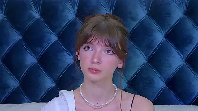 Snapshot of SophiaProve chatting on 03-02-26, 04:25 SophiaProve online show from 03-02-26, 04:25