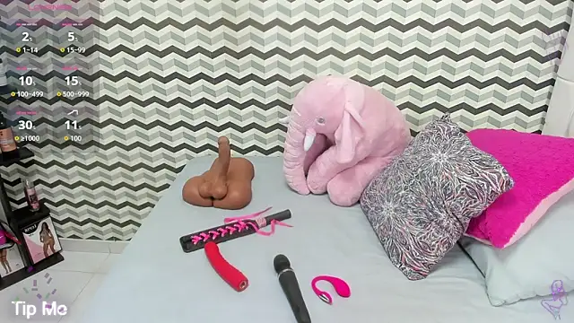 DENIS DALLAS online show from 04-12-26, 04:32