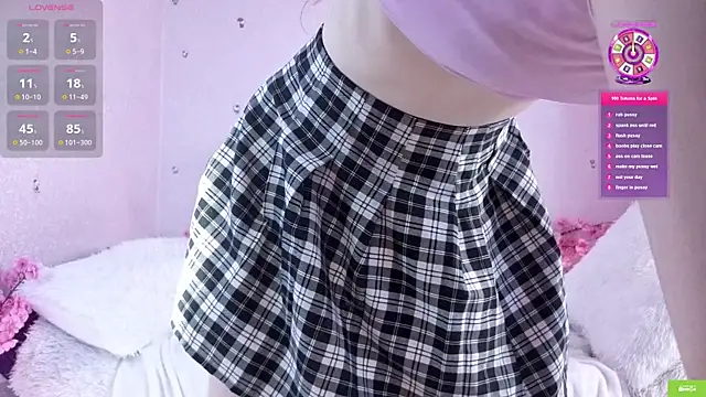 Kitty gaze online show from 07-21-26, 02:18