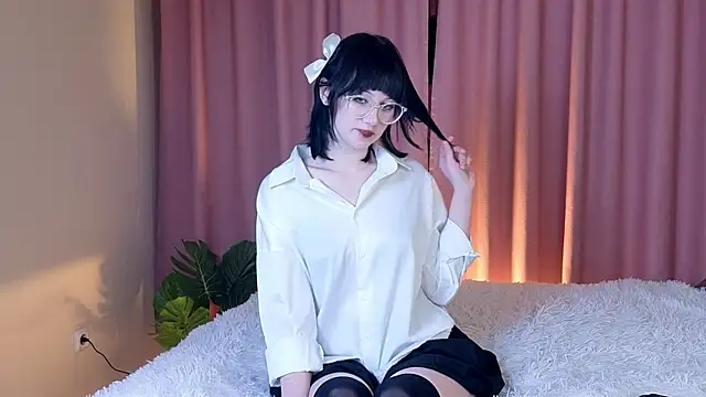 Snapshot of Iwanturcarrot_ chatting on 11-12-25, 12:31 Iwanturcarrot online show from 11-12-25, 12:31