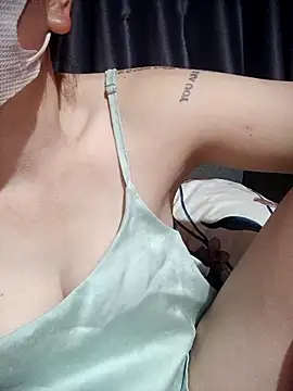 MiHeni online show from 03-17-26, 03:37