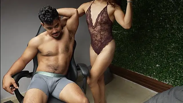 Snapshot of crimson_heart1 chatting on 12-16-25, 12:31 crimson heart1 online show from 12-16-25, 12:31