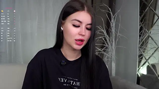 CoreenYorton online show from 03-10-26, 01:42