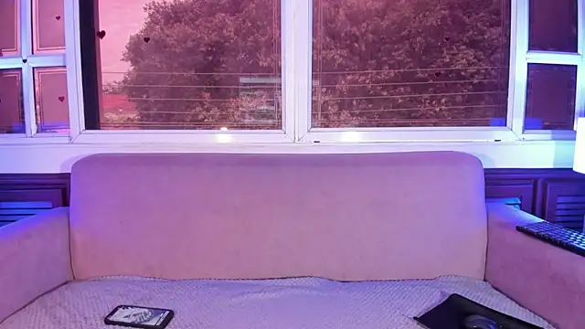 ReiAyanamy online show from 04-10-26, 09:33