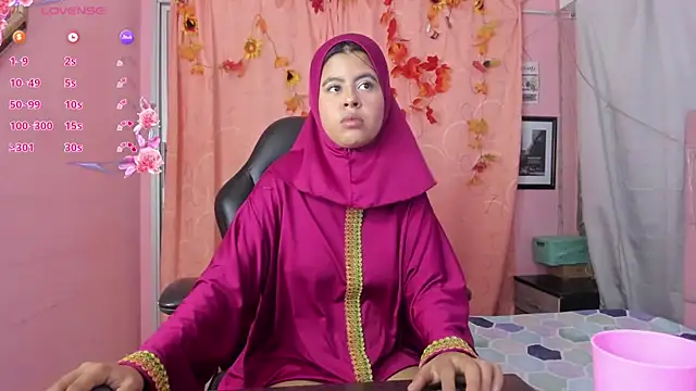 NaylaAbadi online show from 02-07-26, 12:24