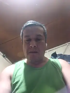 Snapshot of Riki121274 chatting on 01-07-26, 03:33 Riki121274 online show from 01-07-26, 03:33