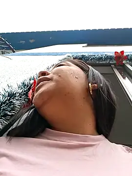 Sarahy- online show from 01-10-26, 12:33