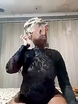 CurvyBabe36 online show from 04-12-26, 08:23