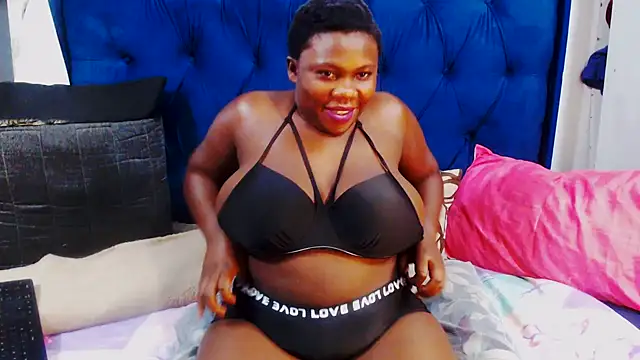 DarkCherryx online show from 01-13-26, 07:07