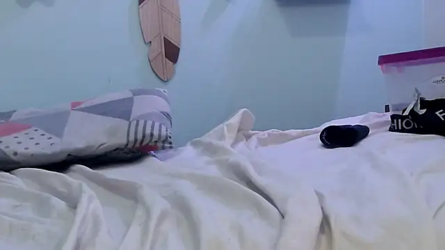 salomesmit666 online show from 12-13-25, 08:04