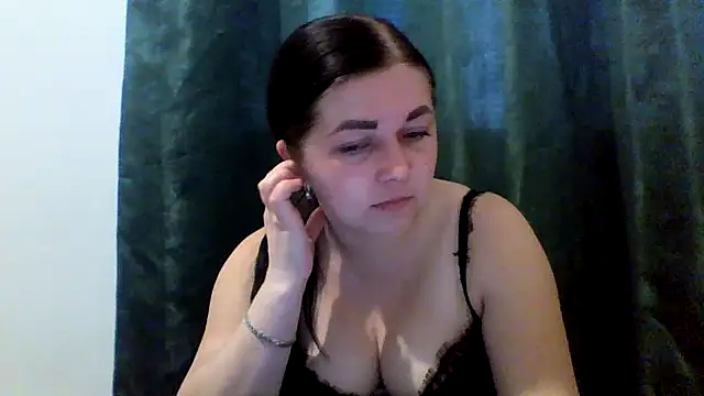 Vitalina282128 online show from 04-08-26, 10:39