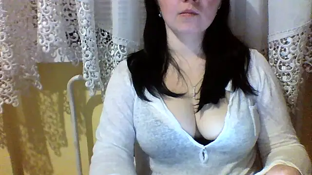 Vitalina282128 online show from 01-13-26, 08:46