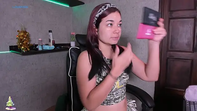 jesssie lee online show from 01-05-26, 10:24